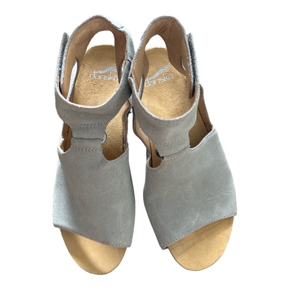 Dansko Taylin Burnished Suede Wedge Sandals Taupe Size 39 - Picture 2 of 12
